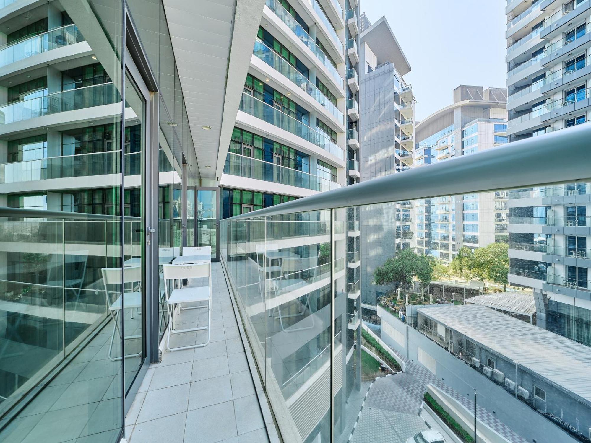First Class Apartments In Seven Palm With Direct Access To The West Palm Beach And Nakheel Mall Dubai Ruang foto